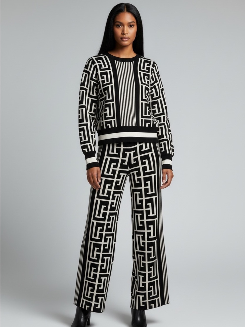 NWOT Black & White Geometric Crewneck Pants Set